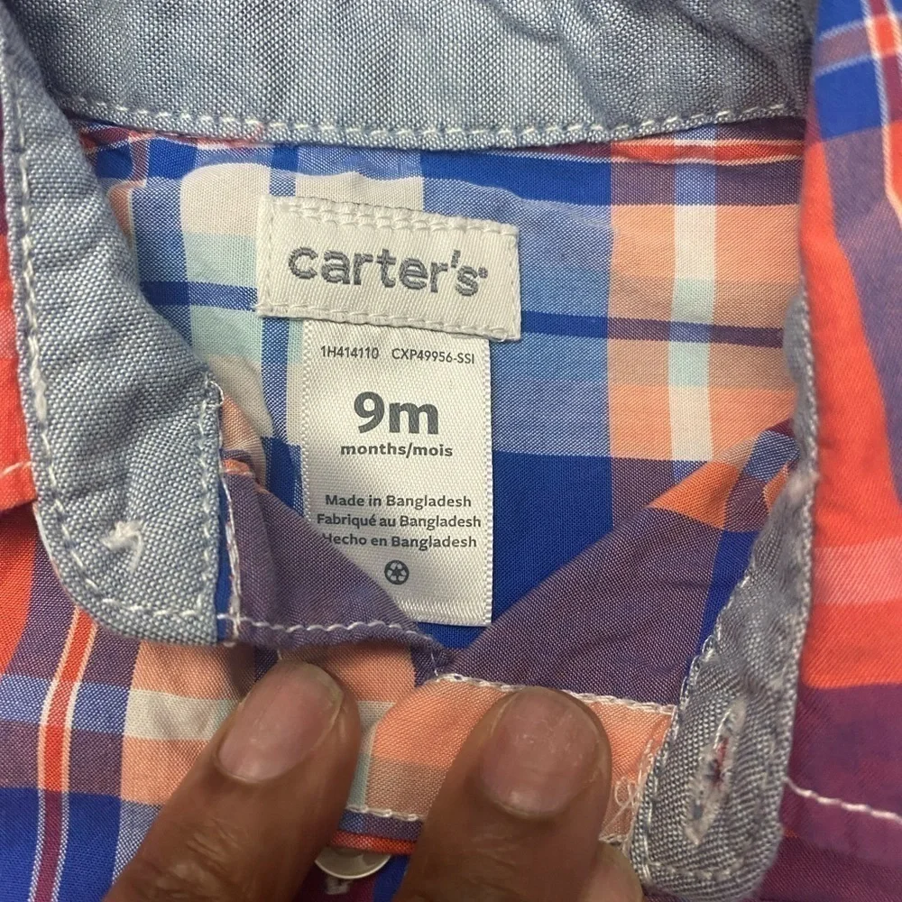 Carter’s boy Rock plaid long sleeve button up shirt top size 9month